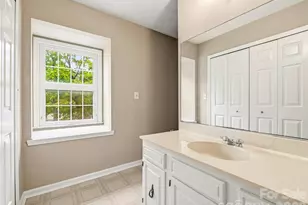 1409 Kensington Rd, Hendersonville, NC 28791 - Photo 23