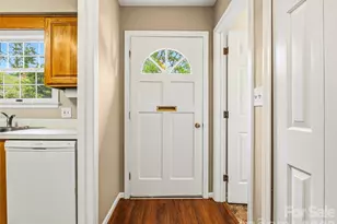 1409 Kensington Rd, Hendersonville, NC 28791 - Photo 5