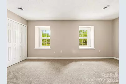 1409 Kensington Road #B6, Hendersonville, NC 28791 - Photo 25
