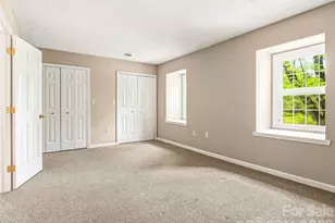 1409 Kensington Rd, Hendersonville, NC 28791 - Photo 27