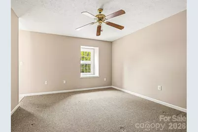 1409 Kensington Road #B6, Hendersonville, NC 28791 - Photo 21