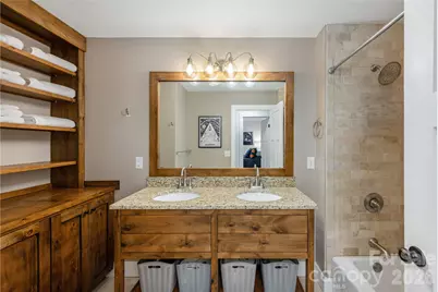 17 Grove Street, Brevard, NC 28712 - Photo 33
