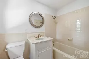 240 36th Ave Cir NW, Hickory, NC 28601 - Photo 35