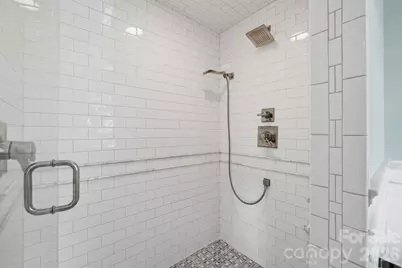 240 36th Avenue Circle NW, Hickory, NC 28601 - Photo 27