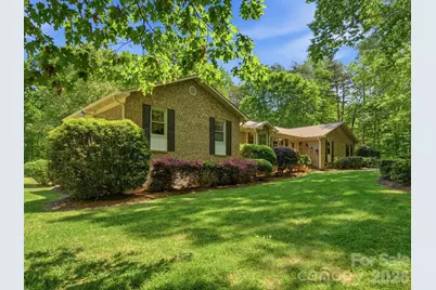 245 Rainbow Circle, Clover, SC 29710 - Photo 3