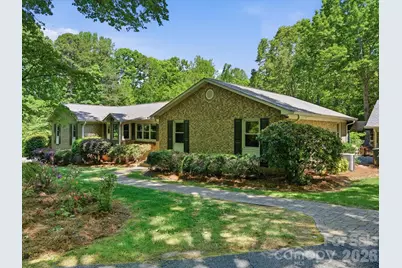 245 Rainbow Circle, Clover, SC 29710 - Photo 5