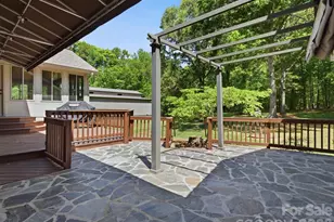 245 Rainbow Cir, Clover, SC 29710 - Photo 35