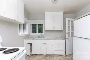 1441 Goodwin Ave, Charlotte, NC 28205 - Photo 5