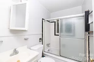 1441 Goodwin Ave, Charlotte, NC 28205 - Photo 7