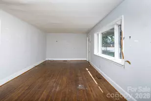 1441 Goodwin Ave, Charlotte, NC 28205 - Photo 3