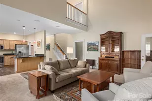 1332 Heathbrook Cir, Asheville, NC 28803 - Photo 9