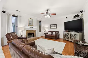 13934 Kings Carriage Ln, Charlotte, NC 28278 - Photo 15