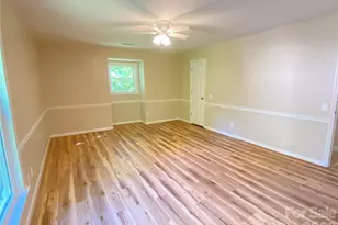 307 Maplewood Dr, Morganton, NC 28655 - Photo 19