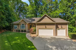 686 White Oaks Rd, Mooresville, NC 28115 - Photo 1
