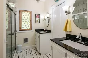 565 Bailey St, Mars Hill, NC 28754 - Photo 31