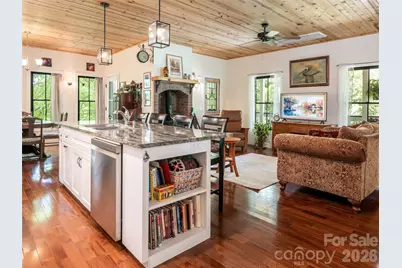 565 Bailey Street, Mars Hill, NC 28754 - Photo 7
