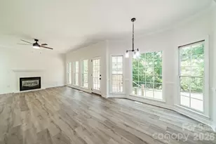 11550 Falling Leaves Dr, Charlotte, NC 28277 - Photo 17