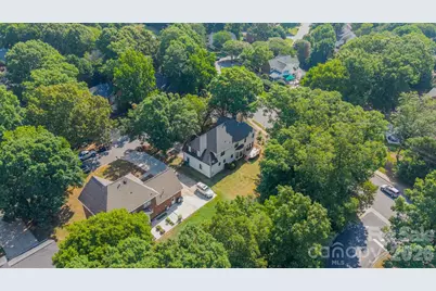 11550 Falling Leaves Drive, Charlotte, NC 28277 - Photo 3
