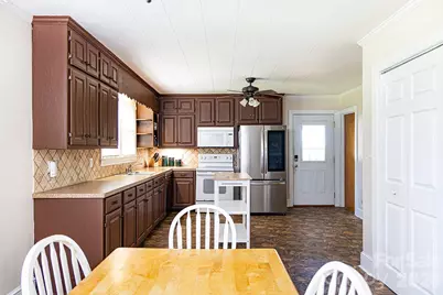 1399 Ruby Spencer Street, Newton, NC 28658 - Photo 5