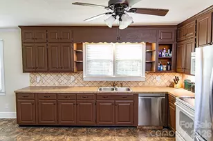 1399 Ruby Spencer St, Newton, NC 28658 - Photo 9