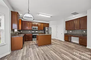 2704 Piersland Drive, Matthews, NC 28104 - Photo 13