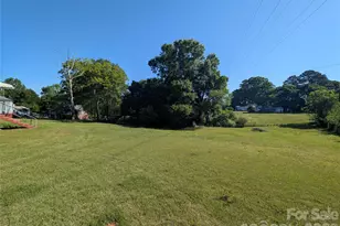 1365 Yancey St, Lancaster, SC 29720 - Photo 5