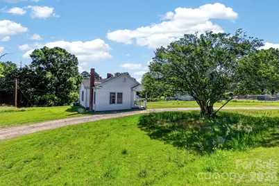 1365 Yancey Street, Lancaster, SC 29720 - Photo 19