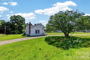 1365 Yancey St, Lancaster, SC 29720 - Photo 19
