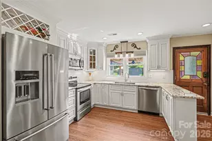 7319 Chatterbird Ct, Charlotte, NC 28226 - Photo 9