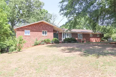112 Forest Avenue NE, Valdese, NC 28690 - Photo 1
