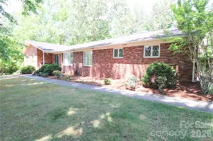 112 Forest Ave NE, Valdese, NC 28690 - Photo 3