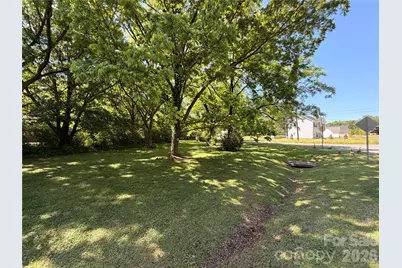 7000 Ridge Lane Road, Charlotte, NC 28262 - Photo 9