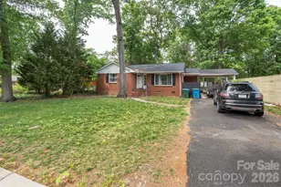 706 Brian Cir, Pineville, NC 28134 - Photo 3