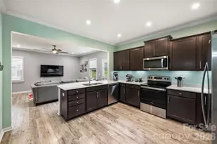 1530 Starmount Cove Ln, Charlotte, NC 28210 - Photo 15