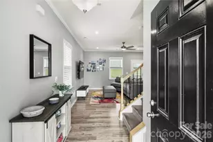 1530 Starmount Cove Ln, Charlotte, NC 28210 - Photo 3