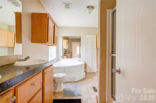 136 Fox Hill Dr, Shelby, NC 28150 - Photo 15