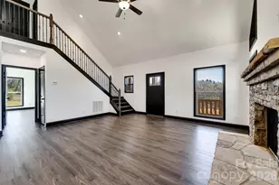 50 Fairview St, Franklin, NC 28734 - Photo 17