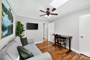 536 Inwood Dr, Charlotte, NC 28209 - Photo 21
