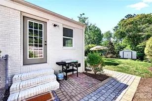 536 Inwood Dr, Charlotte, NC 28209 - Photo 27