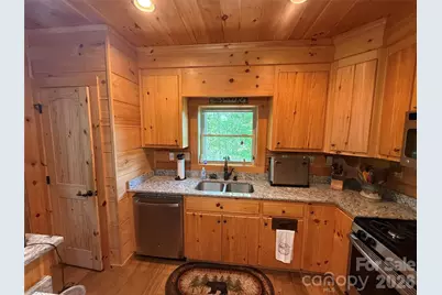 96 Boysenberry Drive, Nebo, NC 28761 - Photo 19