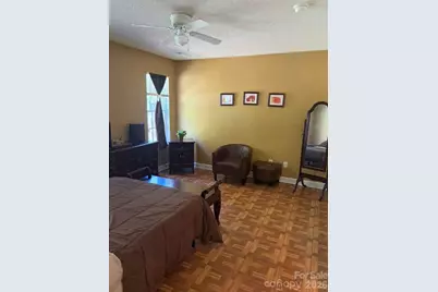 8019 Shiny Meadow Lane, Charlotte, NC 28215 - Photo 7