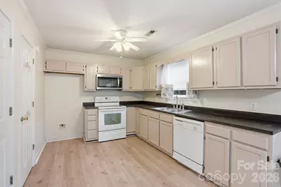 812 Maupin Avenue, Salisbury, NC 28144 - Photo 13