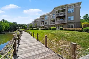 104 Pier 33 Dr, Mooresville, NC 28117 - Photo 5