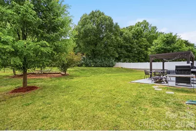 112 Meadow Stream Drive, Mount Holly, NC 28120 - Photo 37