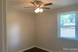 2995 Wonderland Ln, Conover, NC 28613 - Photo 9
