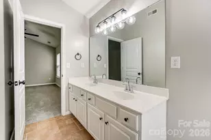 4914 Sunset Ridge Ct, Charlotte, NC 28269 - Photo 29