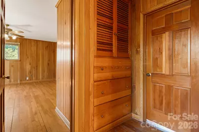 284 Chestnut Street, Mars Hill, NC 28754 - Photo 27