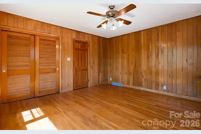 284 Chestnut Street, Mars Hill, NC 28754 - Photo 25