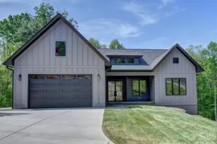 18 Erin Glen Ct, Fairview, NC 28730 - Photo 1