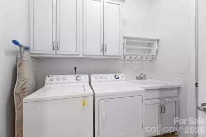 1009 Princessa Drive, Matthews, NC 28104 - Photo 17